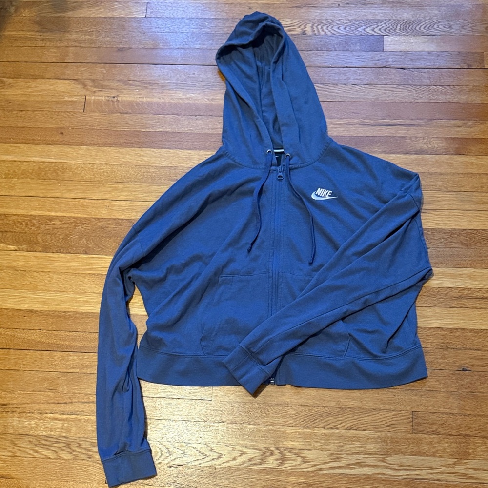 NIKE women’s cropped jacket